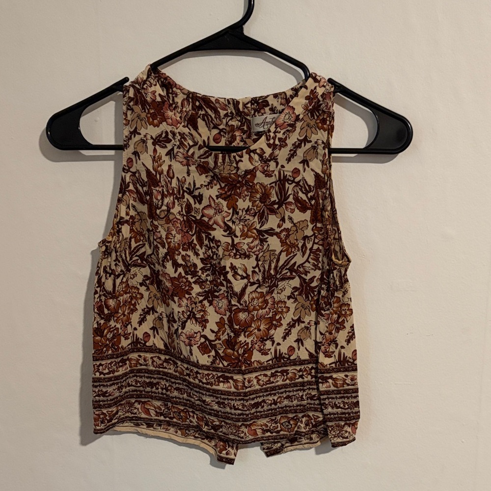 Arnhem Floral Tank Top w/ Button Back
